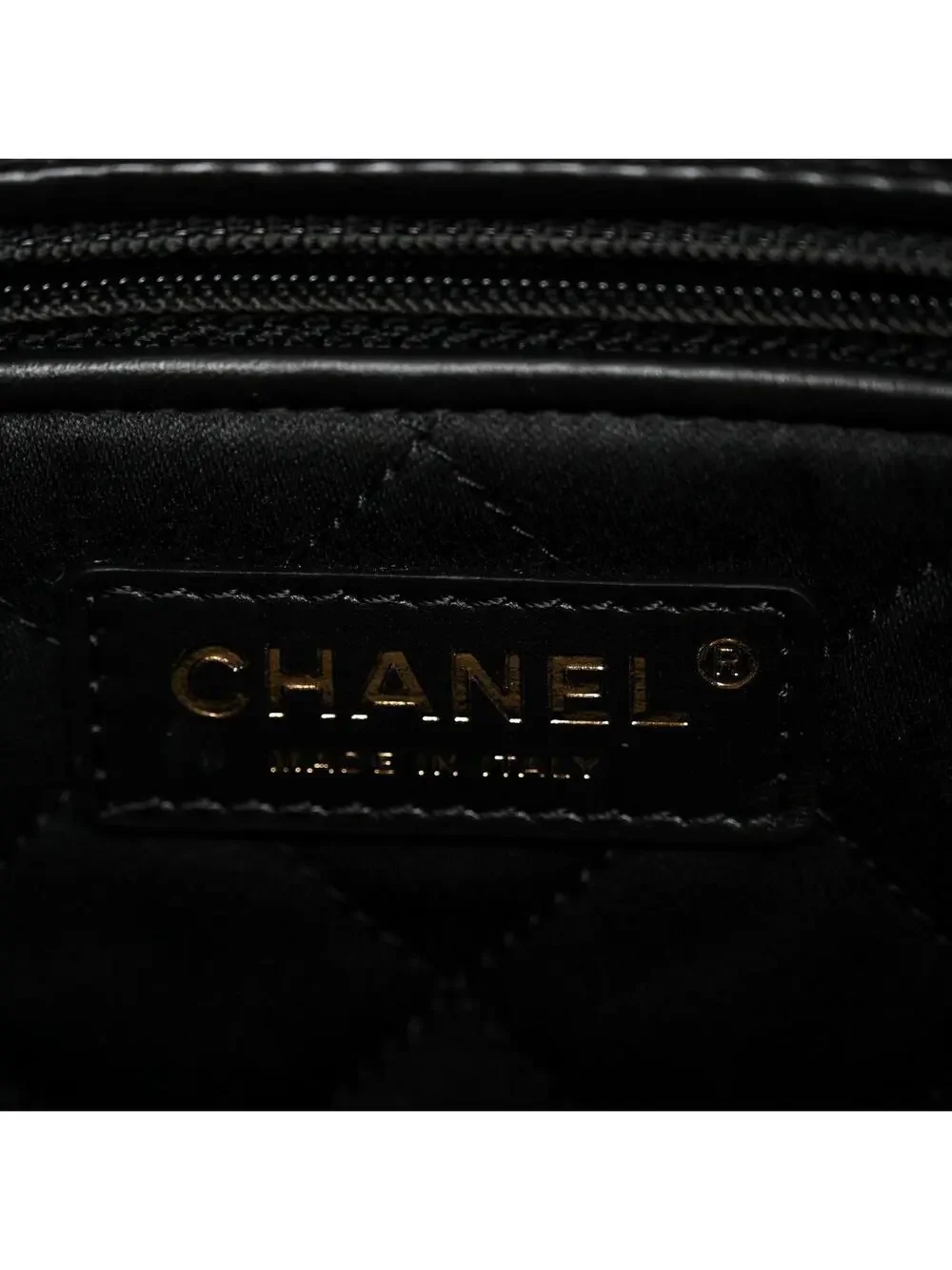 Shiny Calfskin Quilted Small Chanel 22 #295063C50B